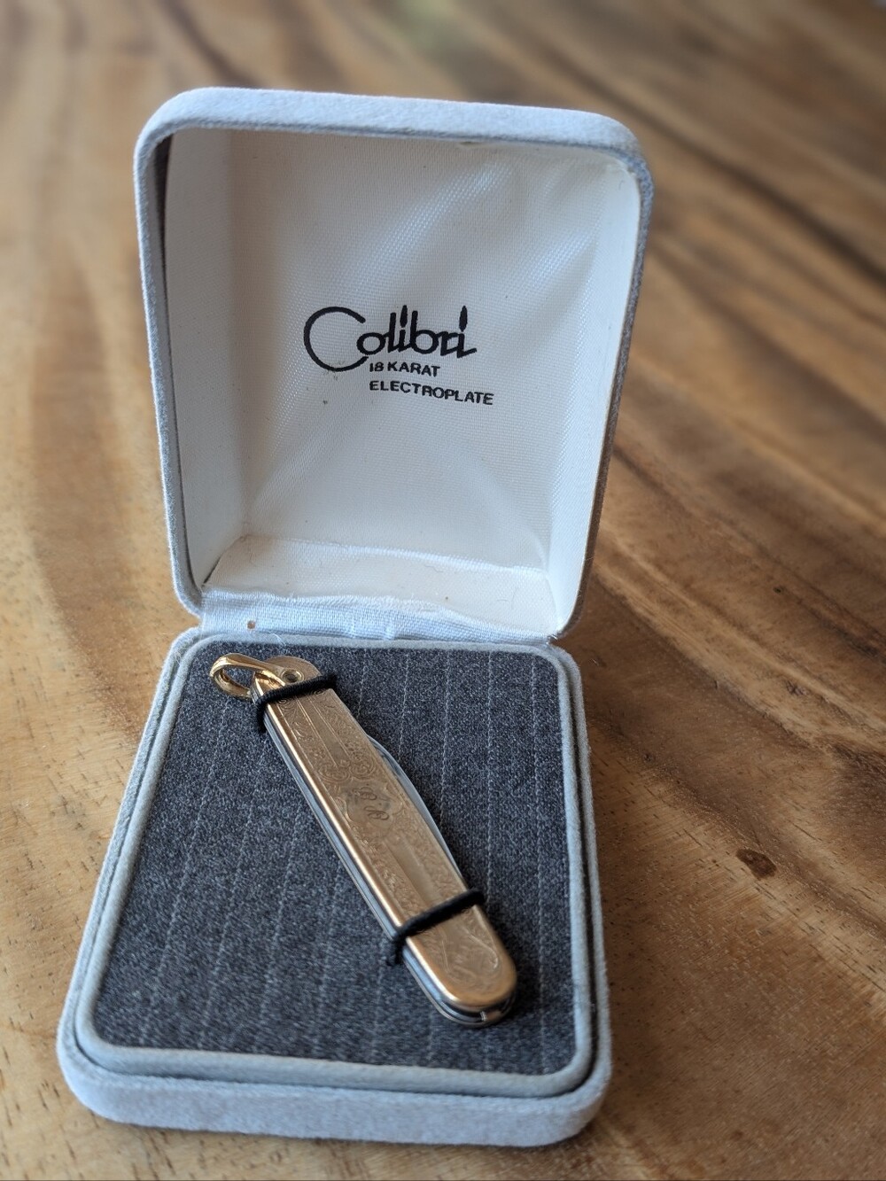 18K Electroplate Gold and Silver Pocket Knife Pendant
